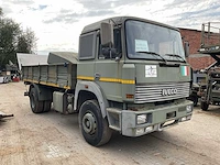 Vrachtwagen - afbeelding 2 van  16