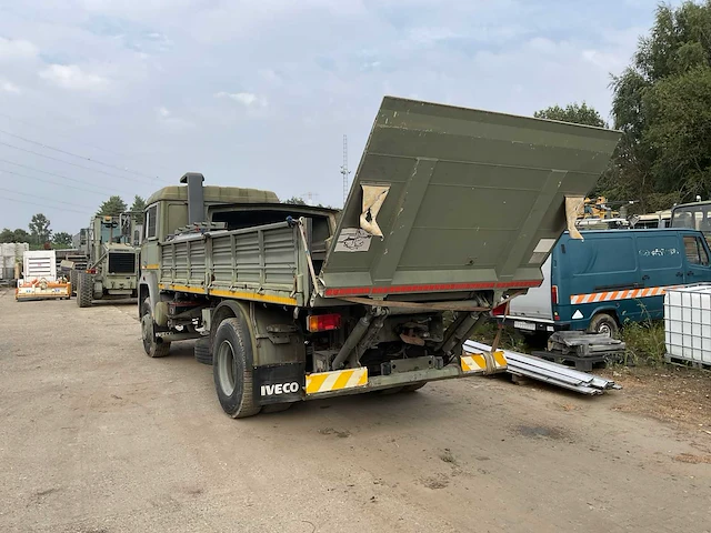 Vrachtwagen - afbeelding 3 van  16