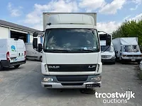 Vrachtwagen - afbeelding 6 van  12