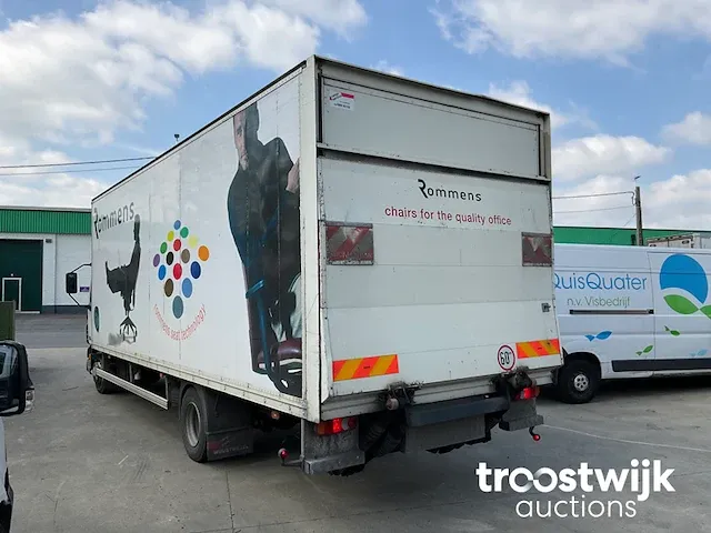 Vrachtwagen - afbeelding 8 van  12