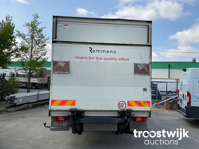 Vrachtwagen - afbeelding 9 van  12