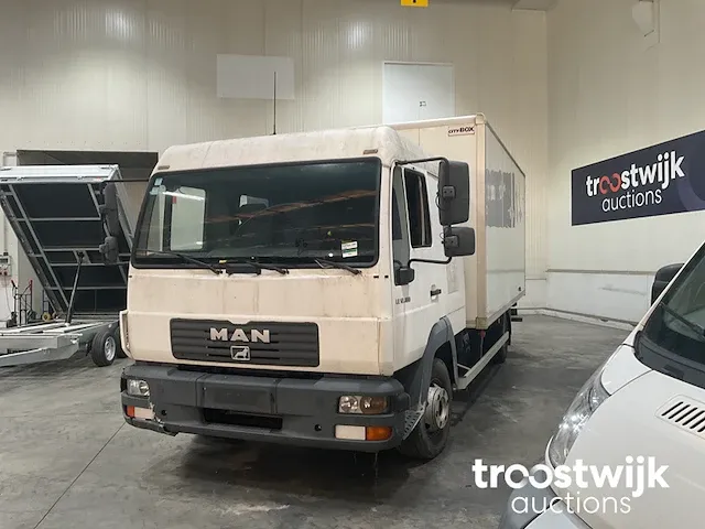 Vrachtwagen - afbeelding 7 van  14