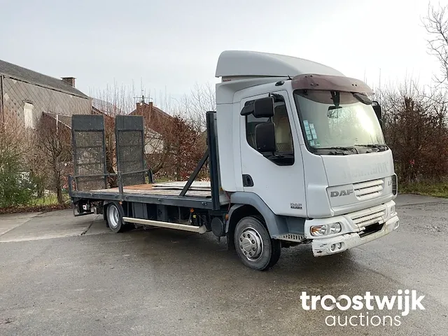 Vrachtwagen - afbeelding 22 van  23