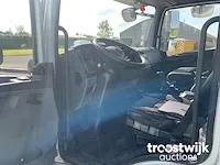 Vrachtwagen - afbeelding 2 van  20