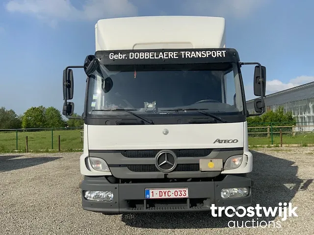 Vrachtwagen - afbeelding 11 van  20