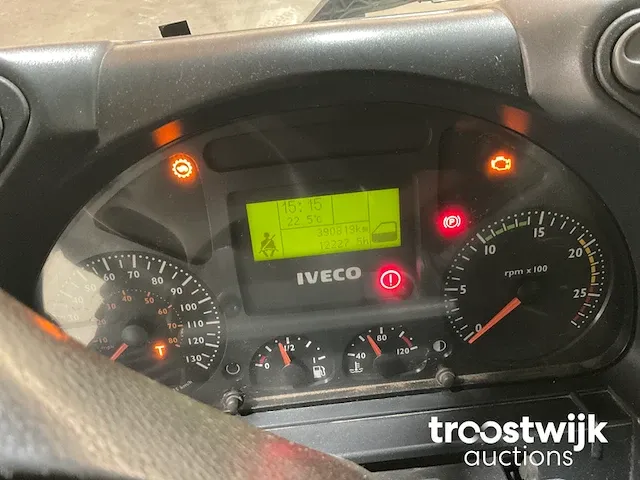 Vrachtwagen - afbeelding 7 van  19