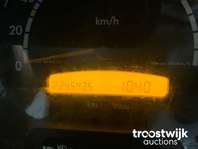 Vrachtwagen - afbeelding 3 van  16