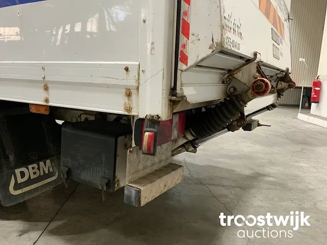 Vrachtwagen - afbeelding 5 van  16