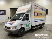 Vrachtwagen - afbeelding 1 van  16