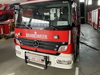 Vrachtwagen/brandweerwagen mercedes atego 1329f, diesel,6374cm³,210kw,1e inschr 07/03/11, wdb9760641l516037, km, co²-uitstoot ng, euro5, kenteken i+ii,gelijkvormigheidsattest,keuring na,2sleutels - afbeelding 9 van  15