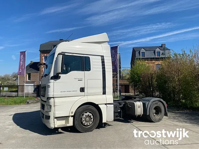 Vrachtwagen/trekker - afbeelding 12 van  32