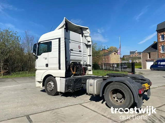 Vrachtwagen/trekker - afbeelding 23 van  32