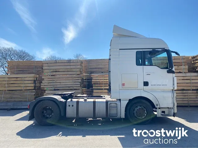Vrachtwagen/trekker - afbeelding 31 van  32