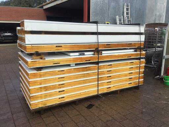 Vriescel - afbeelding 7 van  9