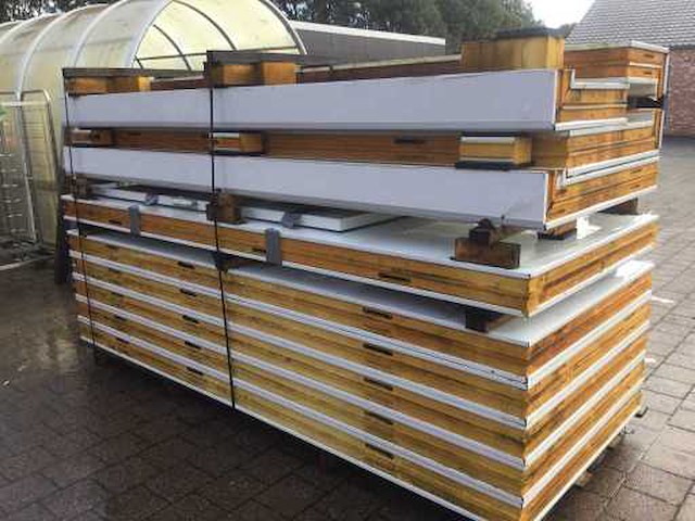 Vriescel - afbeelding 8 van  9