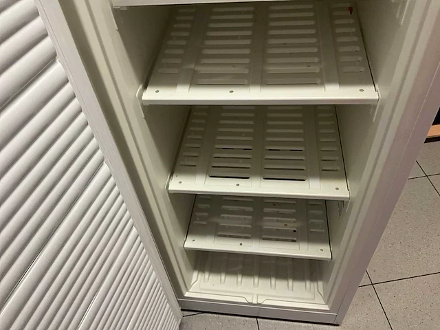 Vriezer whirlpool wve 1863 nf w + koelkast inventum - afbeelding 8 van  11