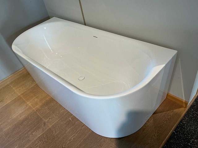 Vrijstaand bad - afbeelding 3 van  6