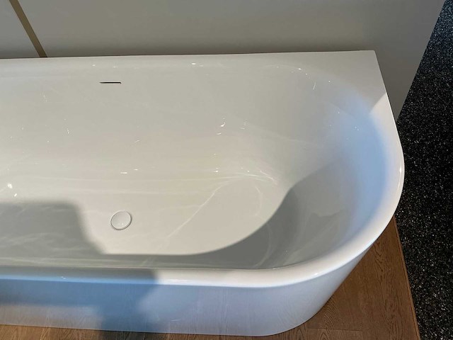 Vrijstaand bad - afbeelding 5 van  6