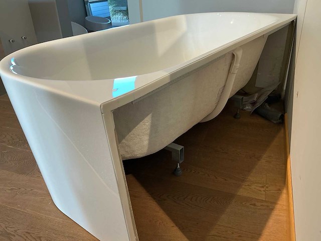 Vrijstaand bad - afbeelding 6 van  6