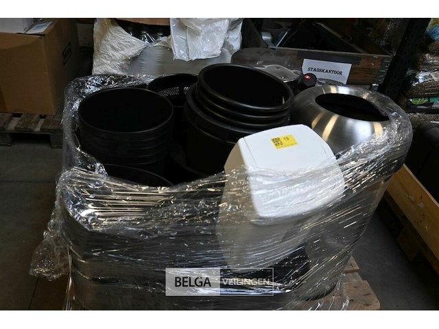 Vuilbakken - afbeelding 1 van  1