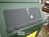 Vuilnisbak met hondenzakjes - afbeelding 5 van  7