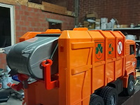 Vuilniswagen bruder ( 520 mm ) - afbeelding 3 van  3