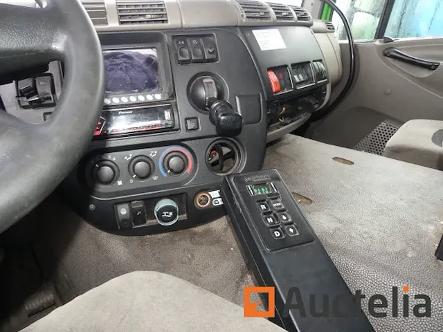 Vuilniswagen daf 75.310 (2009-189.276 km) - afbeelding 18 van  34