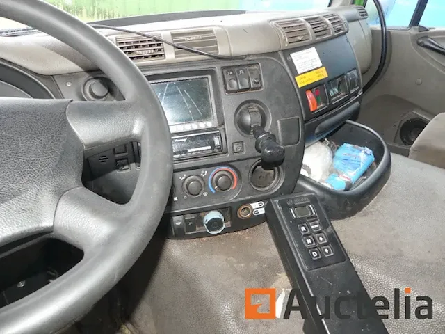 Vuilniswagen daf 75.310 (2009-193.639 km) - afbeelding 13 van  28