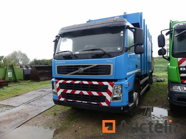 Vuilniswagen volvo fm 300 (2009-230.809 km) - afbeelding 20 van  23