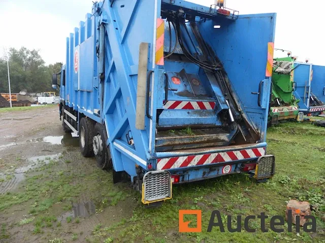 Vuilniswagen volvo fm 300 (2009-241.532 km) - afbeelding 3 van  34