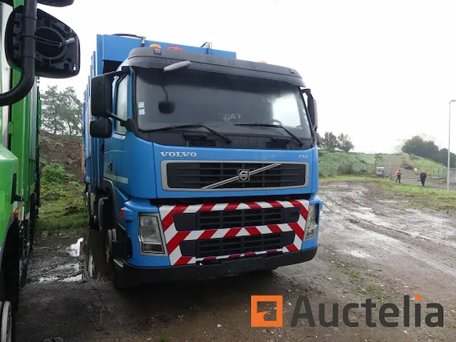 Vuilniswagen volvo fm 300 (2009-241.532 km) - afbeelding 13 van  34