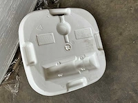 Vulbare parasolvoet 15 liter (22x) - afbeelding 3 van  5