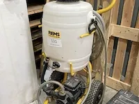 Vul/spoelmachine rems