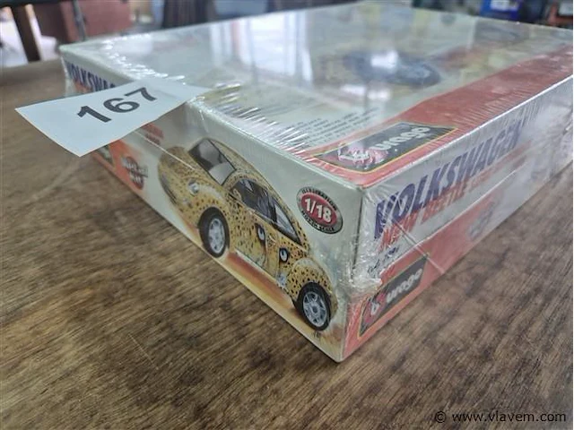 Vw 1/18 beetle - afbeelding 3 van  3