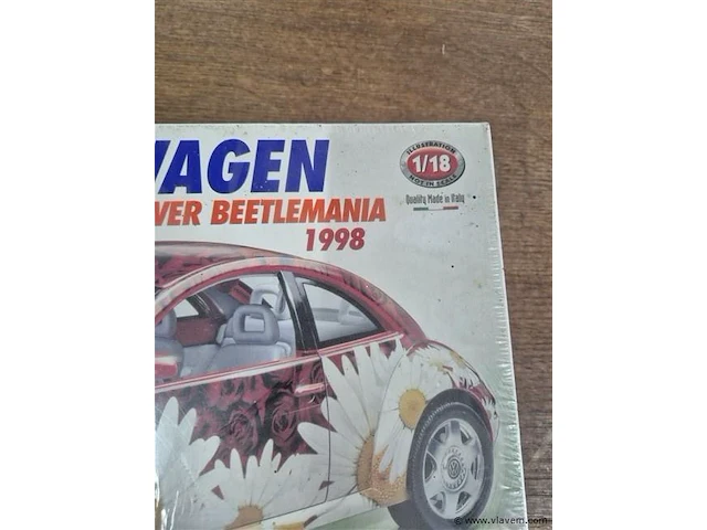 Vw 1/18 beetle - afbeelding 2 van  3