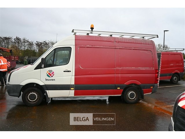 Vw crafter lichte vrachtwagen met dhollandia laadklep - afbeelding 20 van  28