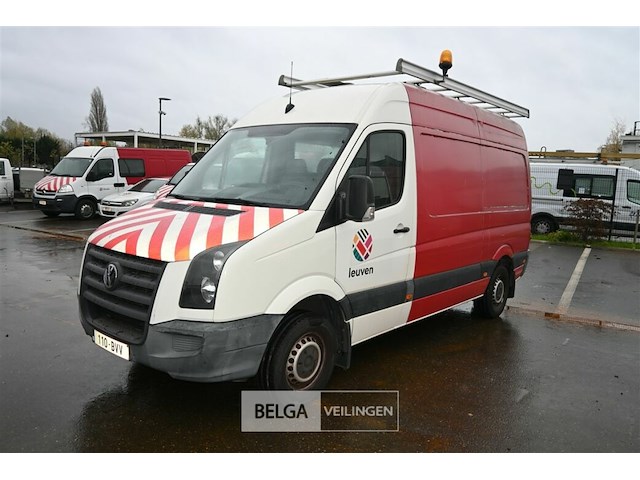 Vw crafter lichte vrachtwagen met dhollandia laadklep - afbeelding 21 van  28
