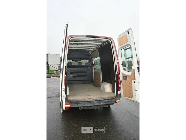 Vw crafter lichte vrachtwagen - afbeelding 19 van  24
