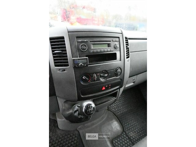 Vw crafter lichte vrachtwagen - afbeelding 8 van  31