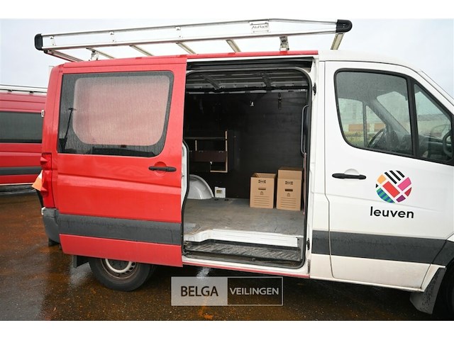 Vw crafter lichte vrachtwagen - afbeelding 28 van  31