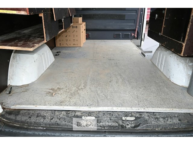 Vw crafter lichte vrachtwagen - afbeelding 31 van  31