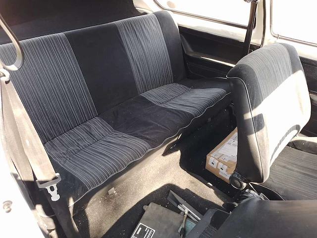 Vw golf 1 - 1980 - afbeelding 9 van  33