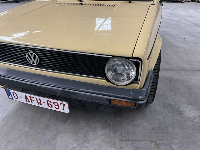 Vw golf 1 cabrio 1979 - afbeelding 2 van  34