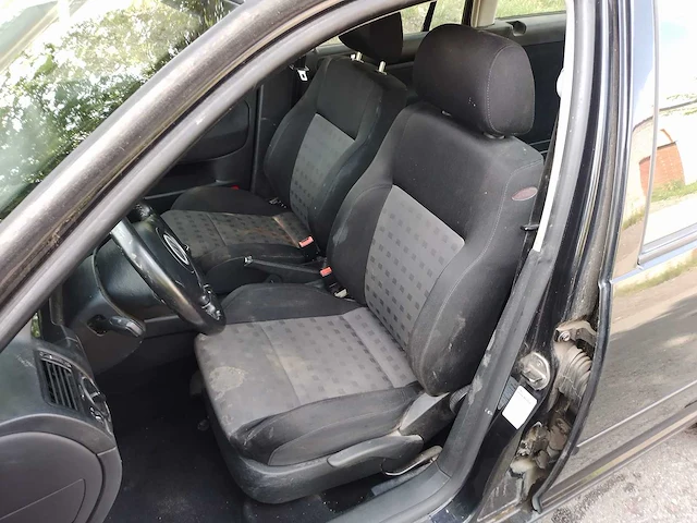 Vw golf 4 variant - lichte vracht - 2006 - afbeelding 3 van  22