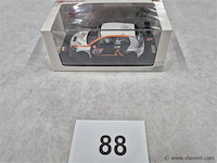 Vw golf gti - afbeelding 1 van  3