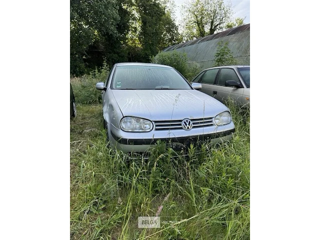 Vw golf - afbeelding 1 van  7