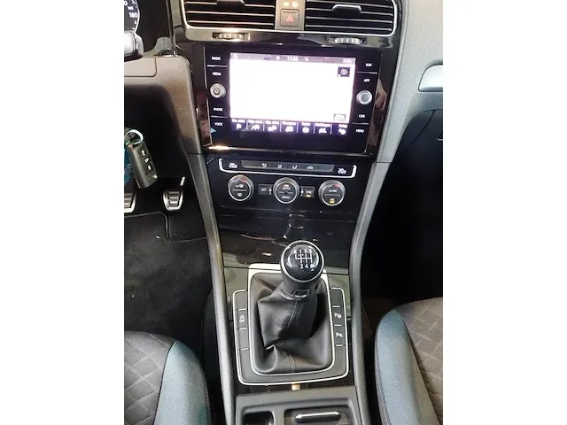 Vw golf - afbeelding 15 van  15