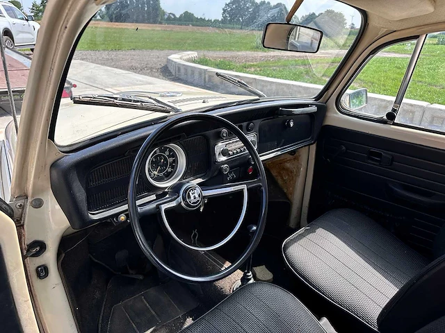Vw kever 1302l - classic cars >15 - afbeelding 17 van  32