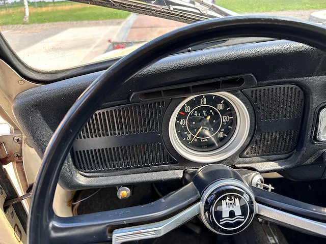 Vw kever 1302l - classic cars >15 - afbeelding 18 van  32