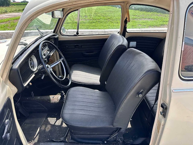 Vw kever 1302l - classic cars >15 - afbeelding 20 van  32